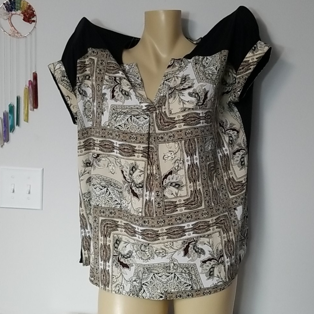 DANA BUCHMAN PULL ON BLOUSE SIZE XL